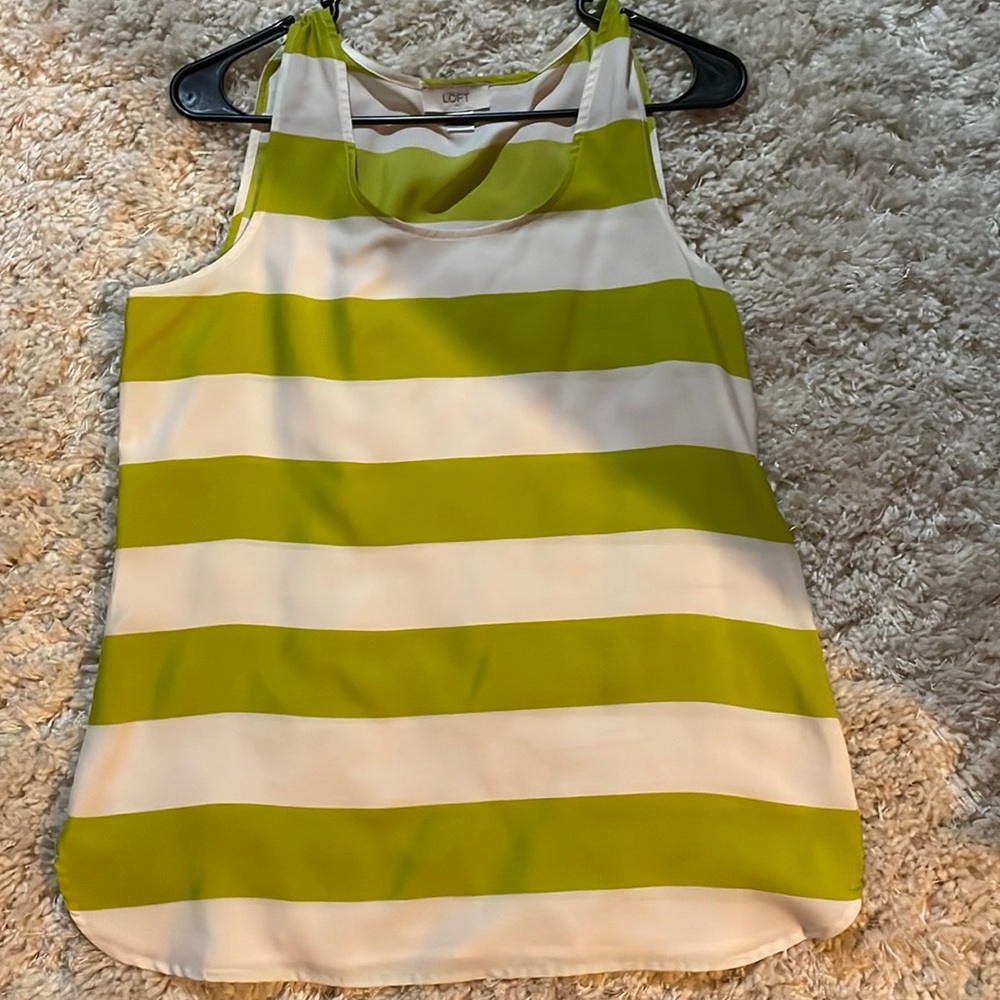 Nice top, never worn